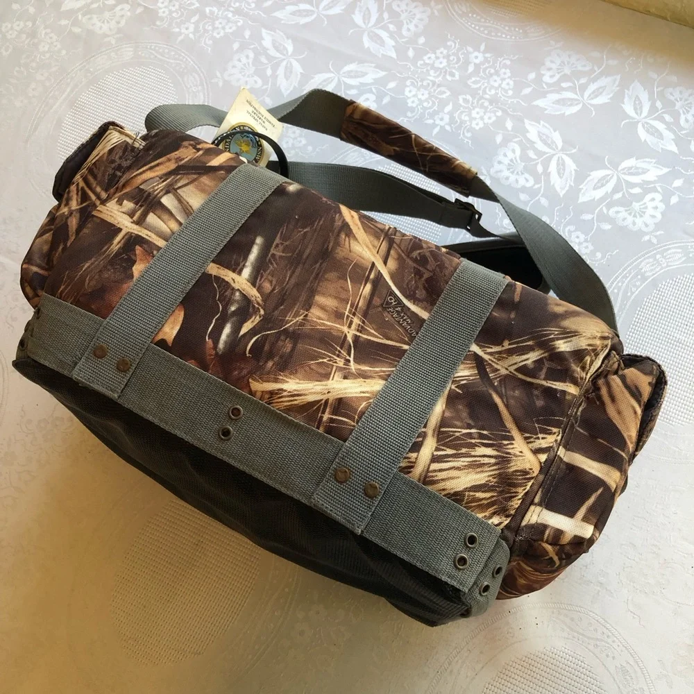 Banded Hammer Floating Blind Olive Green/Tan Camo Duffle Bag Straps NWT Hunting